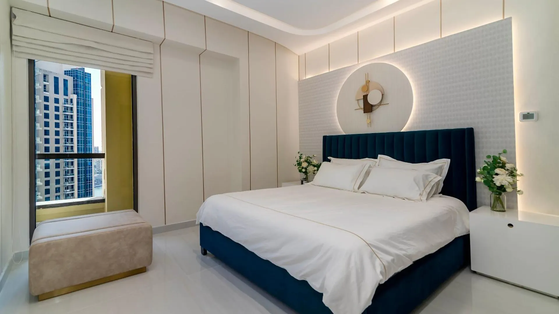 Usmans 4Bdrm Apartment Sea View Rimal 두바이