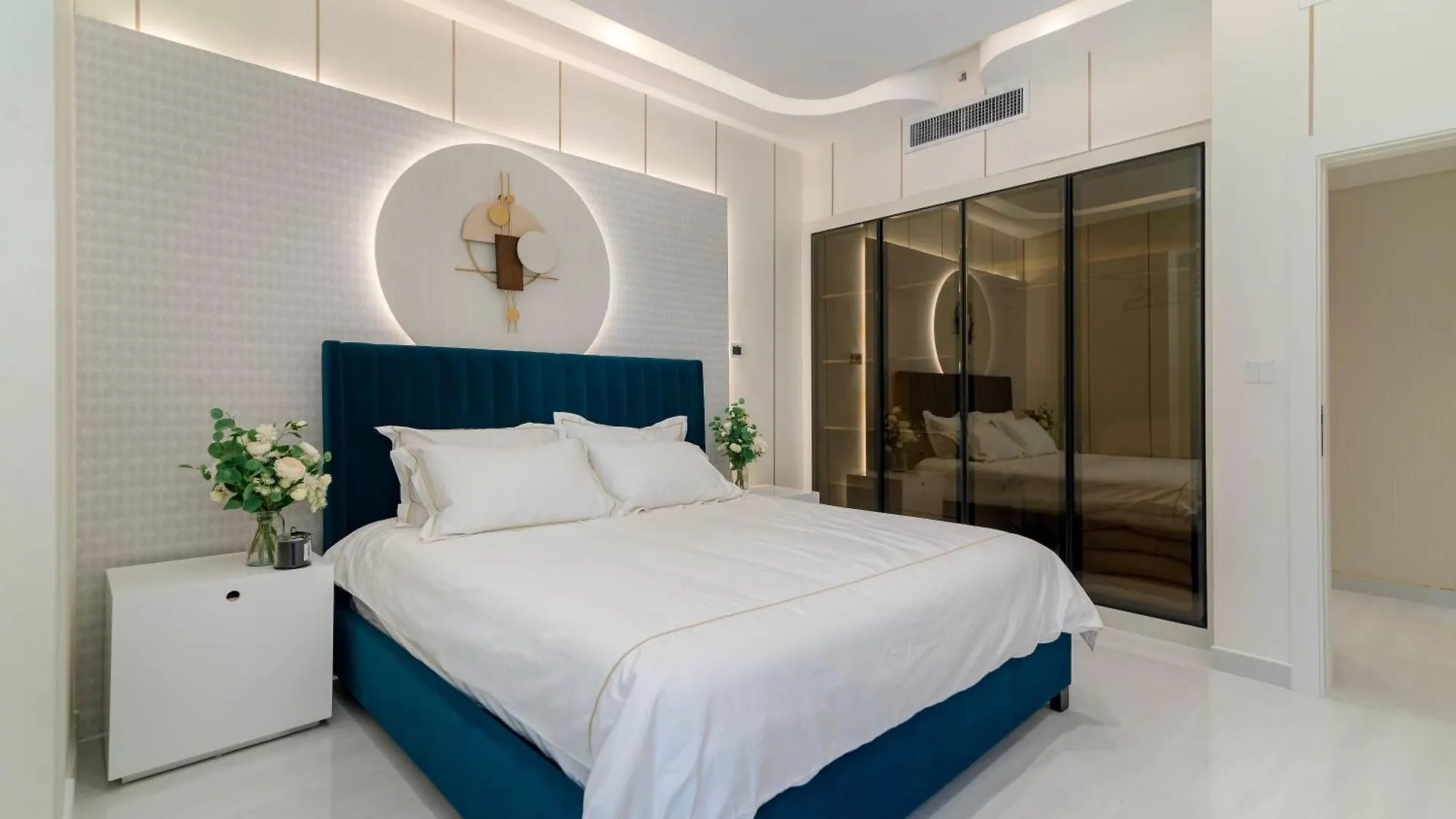 Usmans 4Bdrm Apartment Sea View Direct Beach Access Fully Serviced Jbr Dubai 0*,  United Arab Emirates