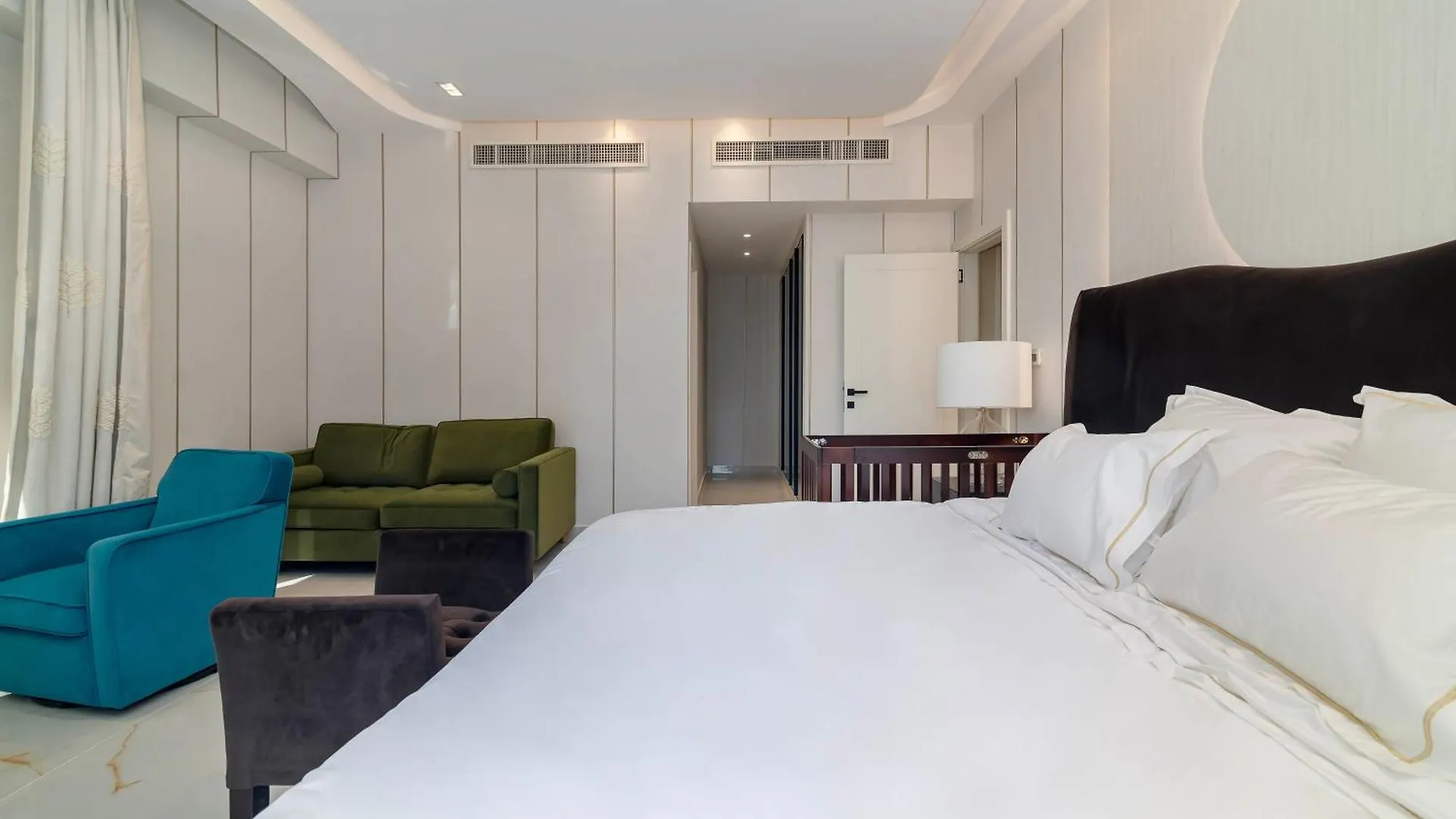 Usmans 4Bdrm Apartment Sea View Rimal Dubai
